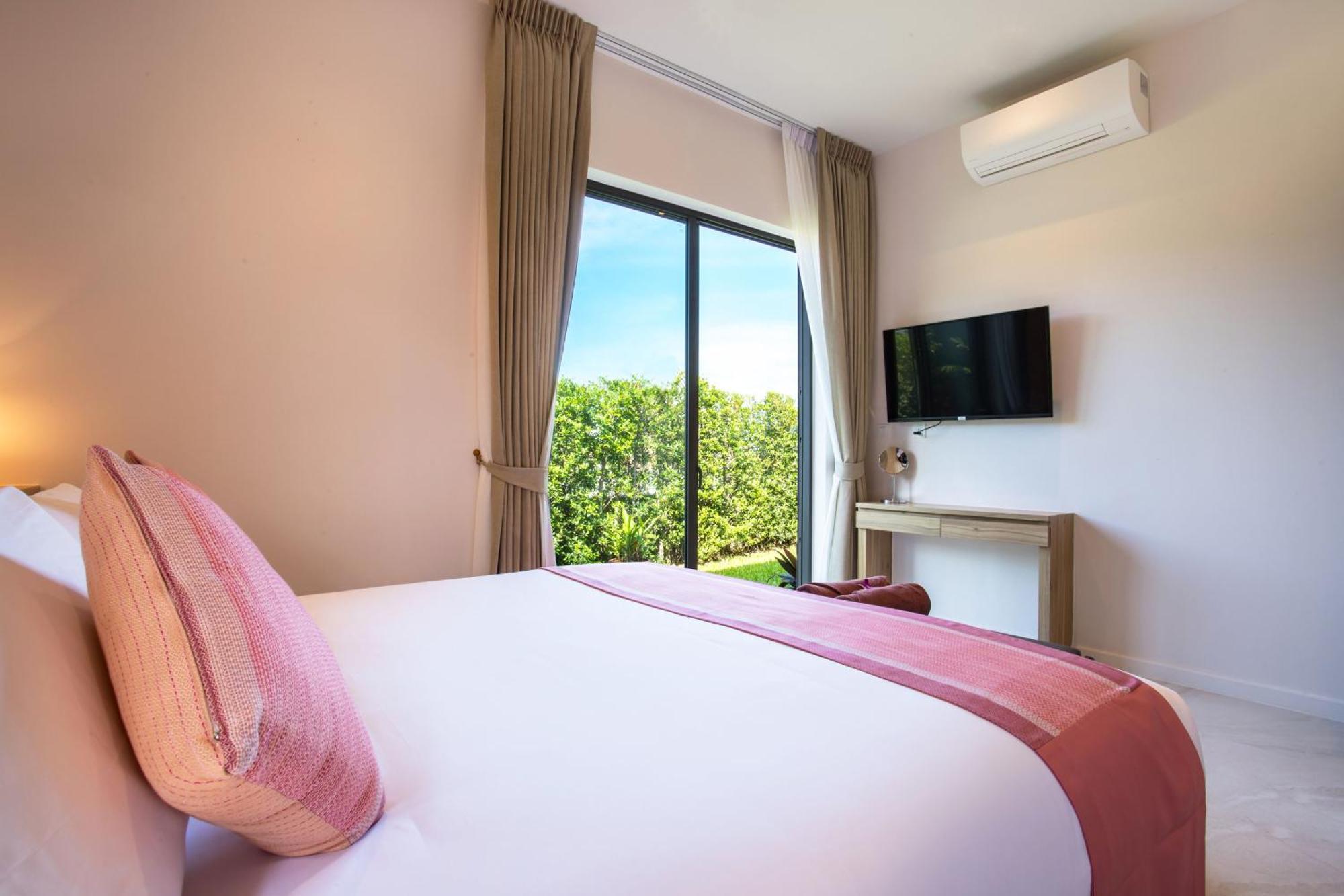 Dalaa 7 Villa Kamala Beach Exterior photo